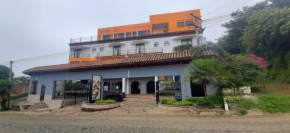 Vista Los Volcanes Hotel y Restaurante